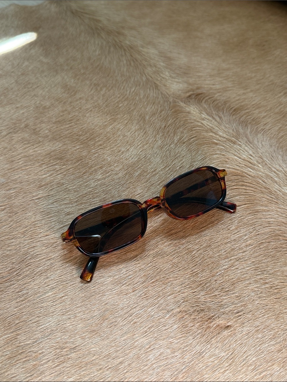 Amazon Tortoiseshell Sunglasses with Brown Lenses